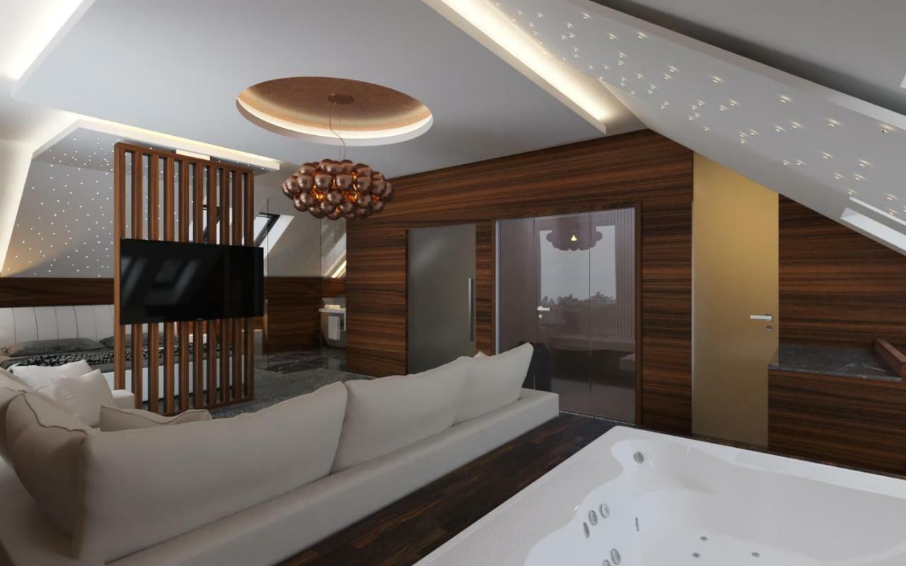 Aroma Gold Hotel Dolni Bousov Luaran gambar